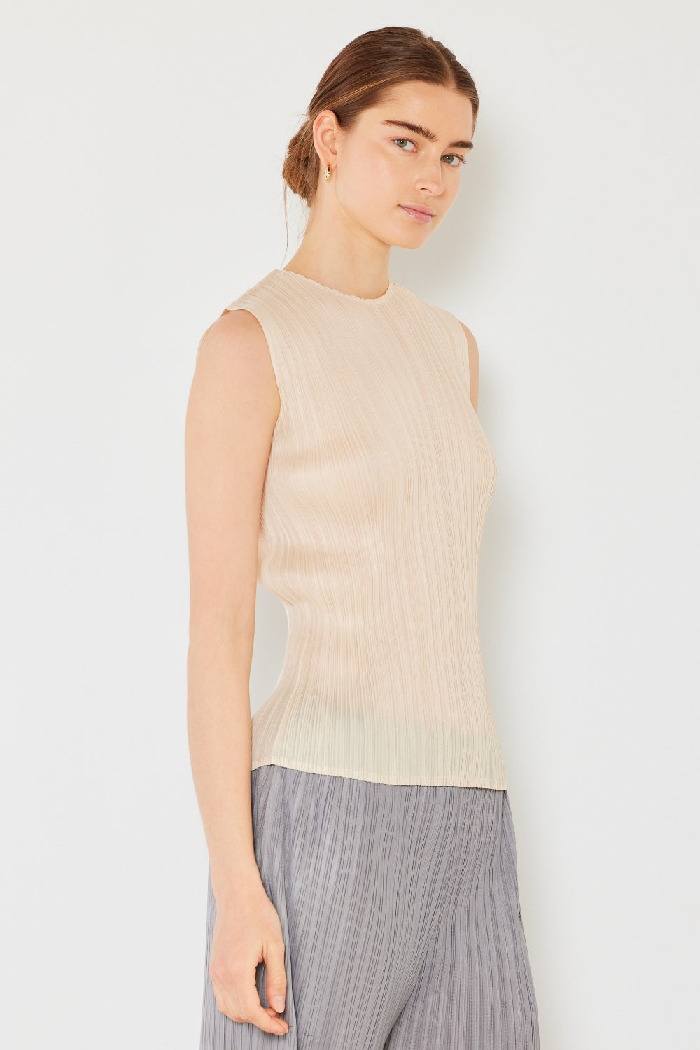 Pleated Sleeveless Crewneck Tank