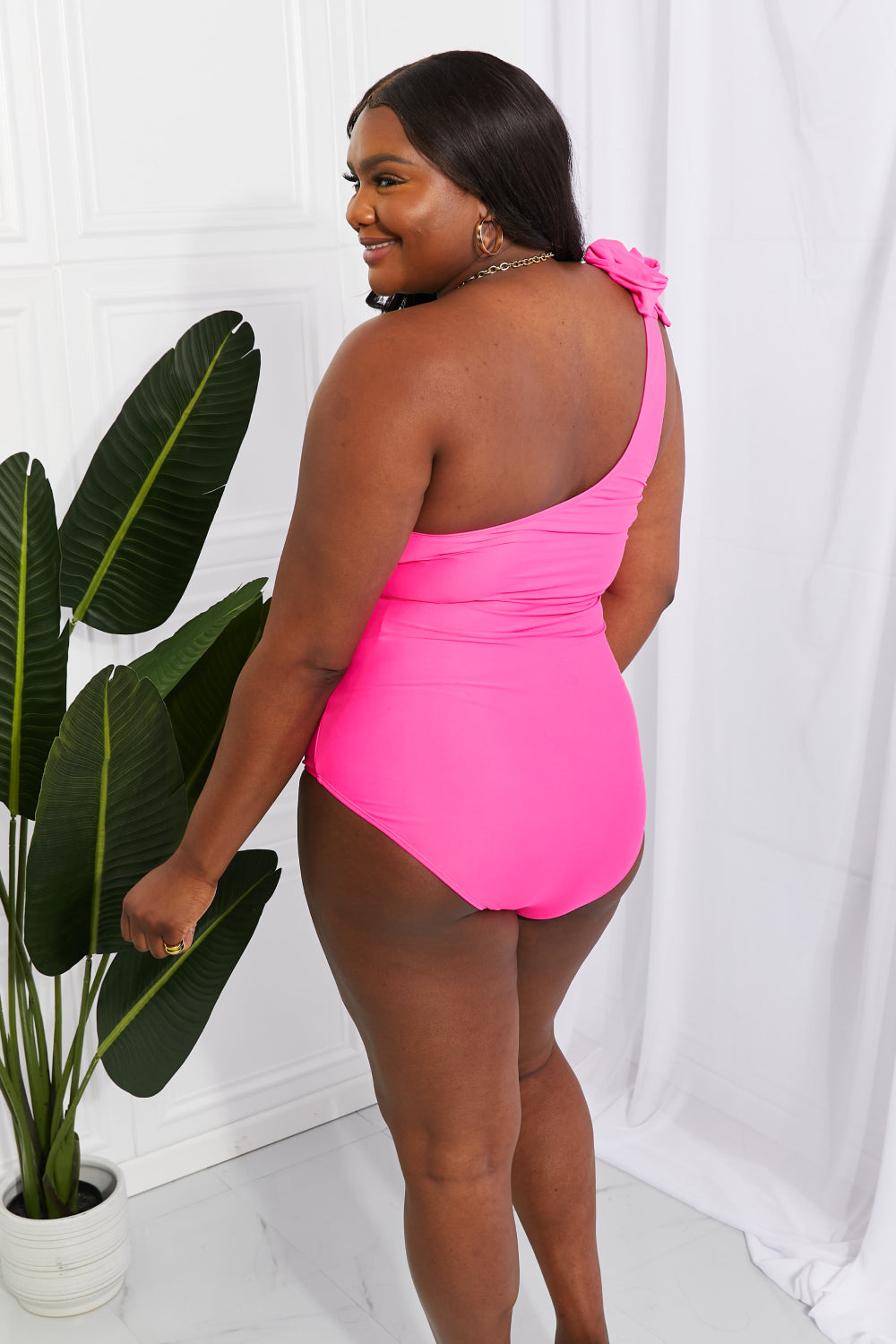 Deep End One-Shoulder One-Piece Swimsuit