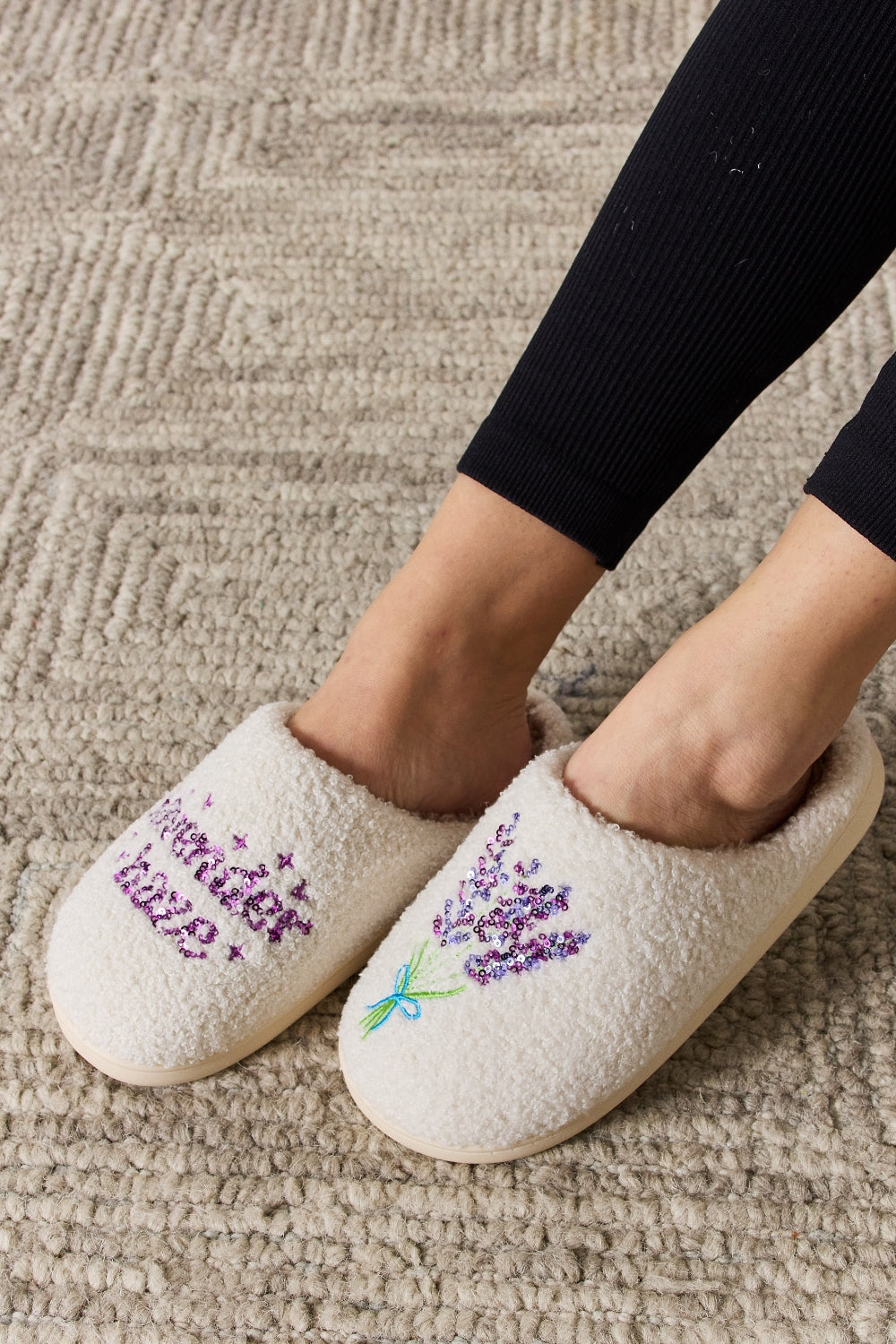 Sequin Pattern Cozy Slippers