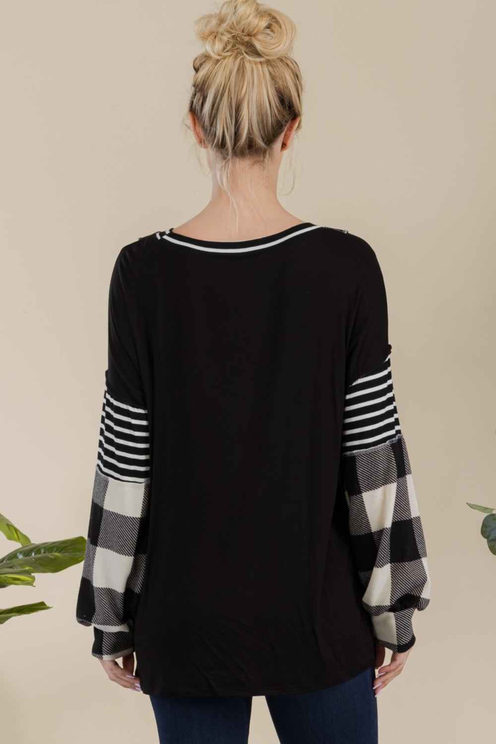 Color Block Exposed Seam Long Sleeve T-Shirt