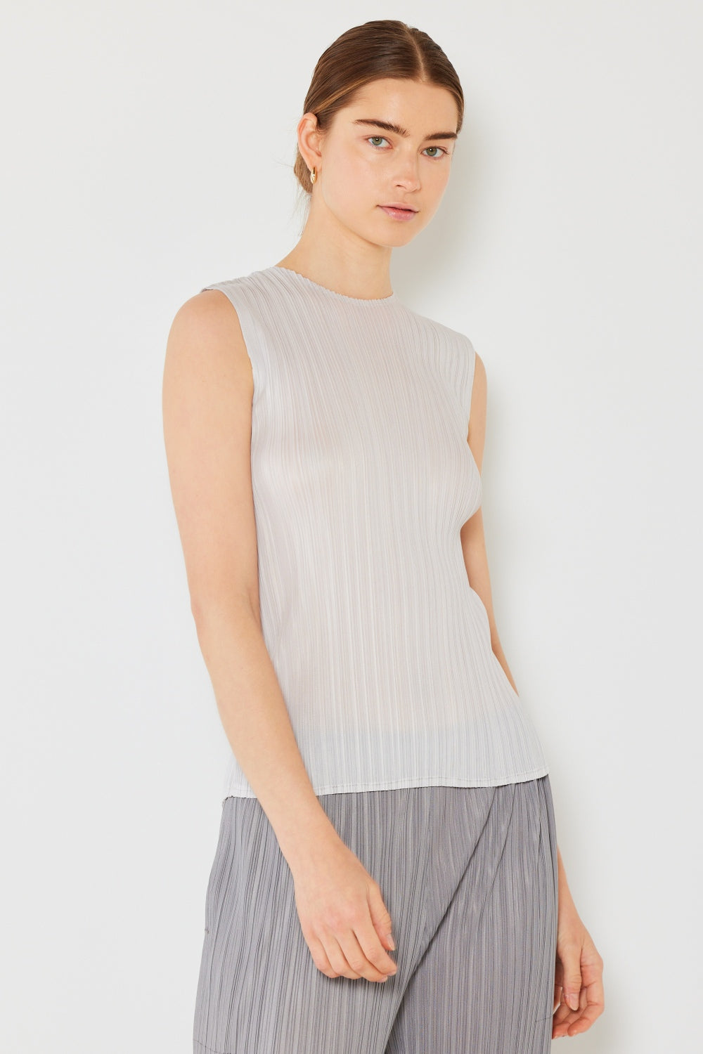 Pleated Sleeveless Crewneck Tank