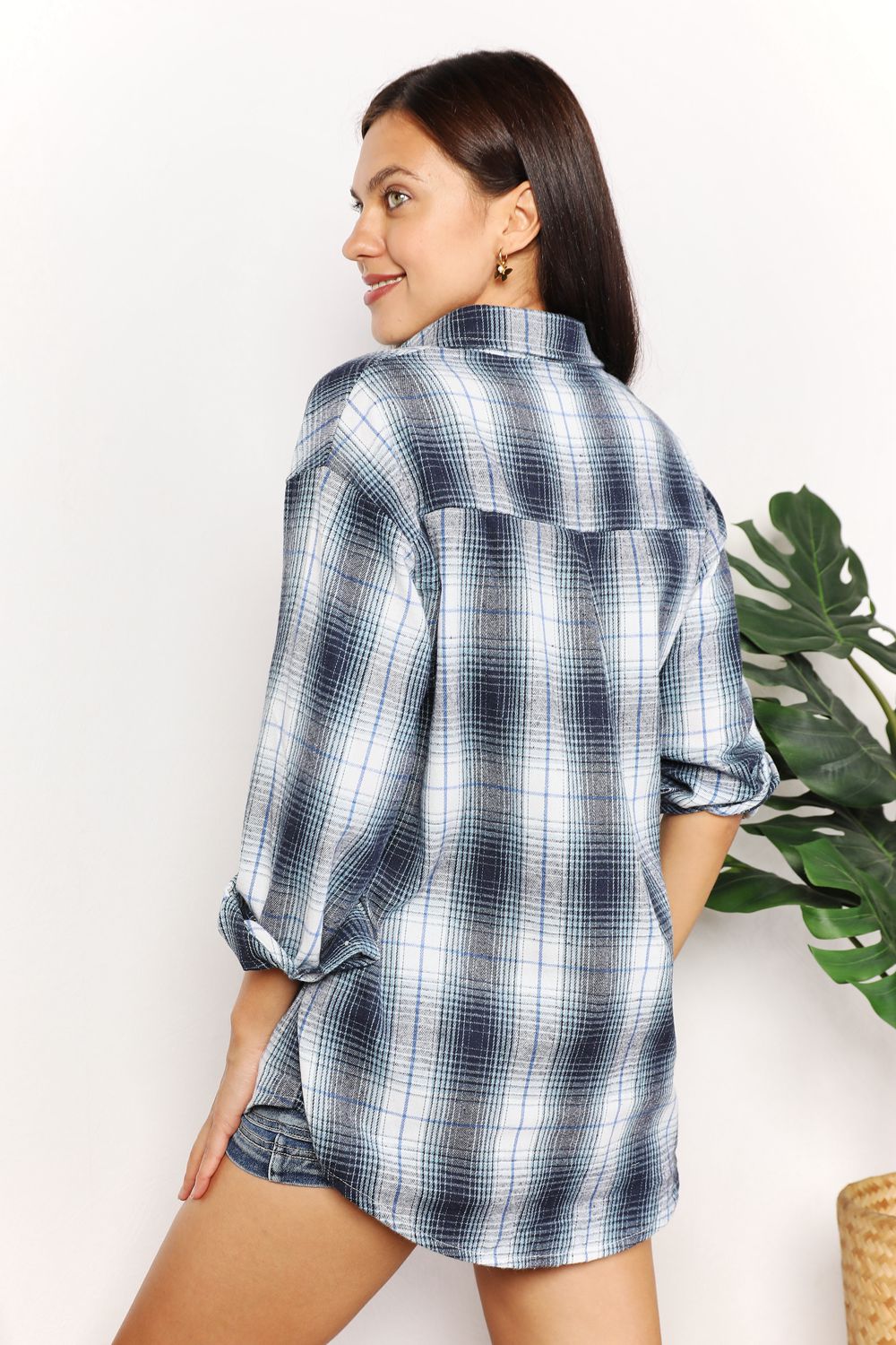 Plaid Dropped Shoulder Long Sleeve Shirt