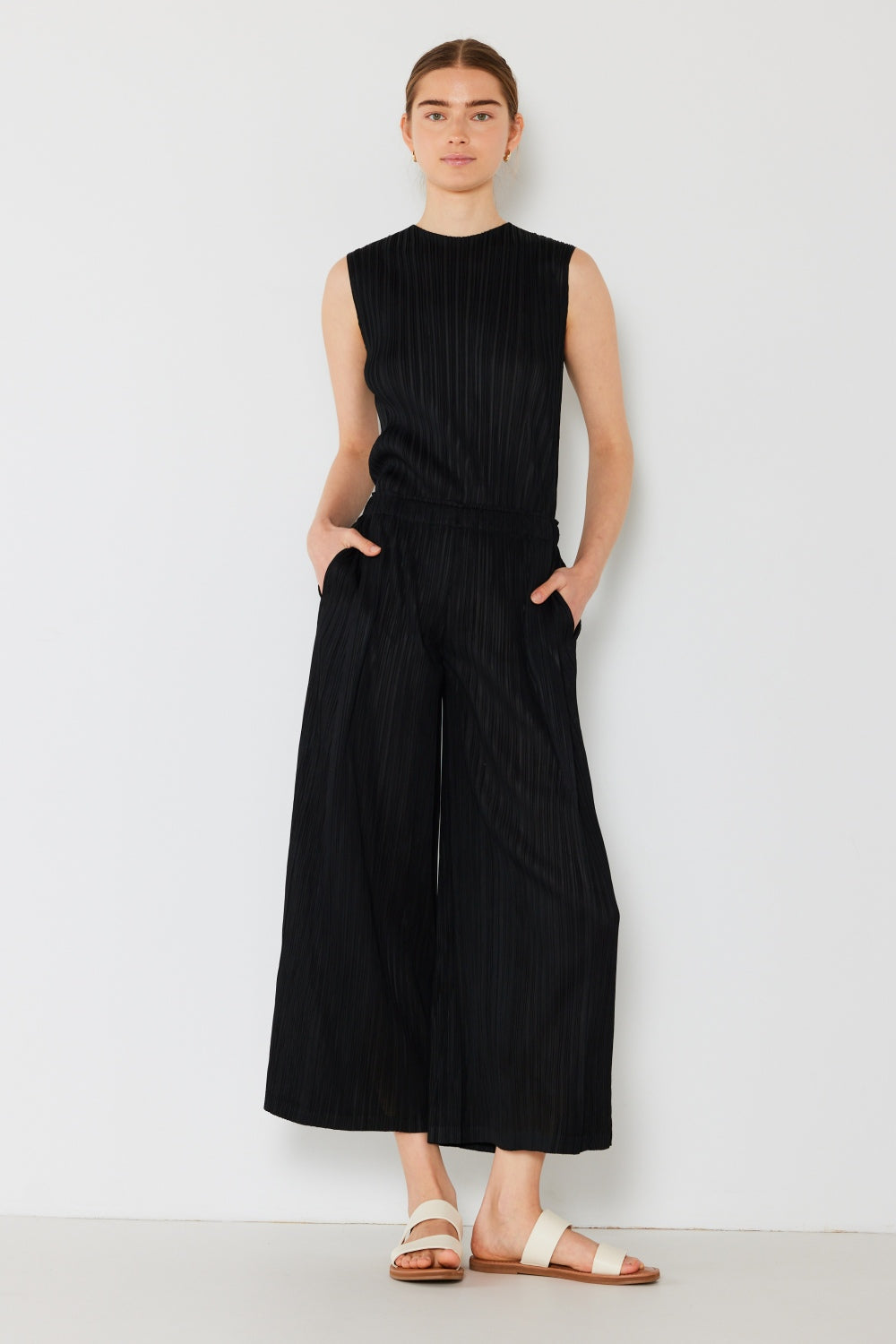 Pleated Wide-Leg Pants with Side Pleat Detail