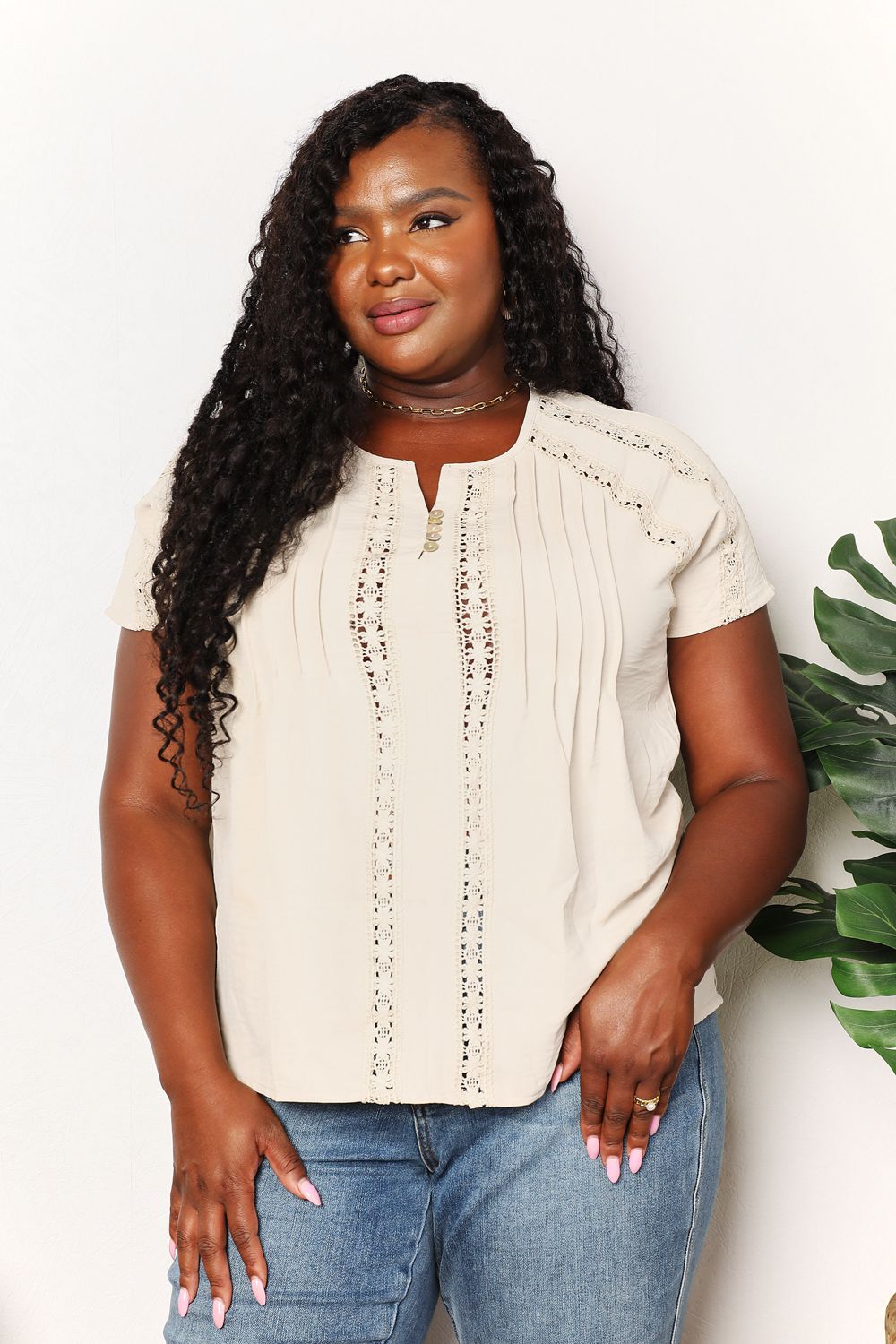 Crochet Buttoned Short Sleeves Top