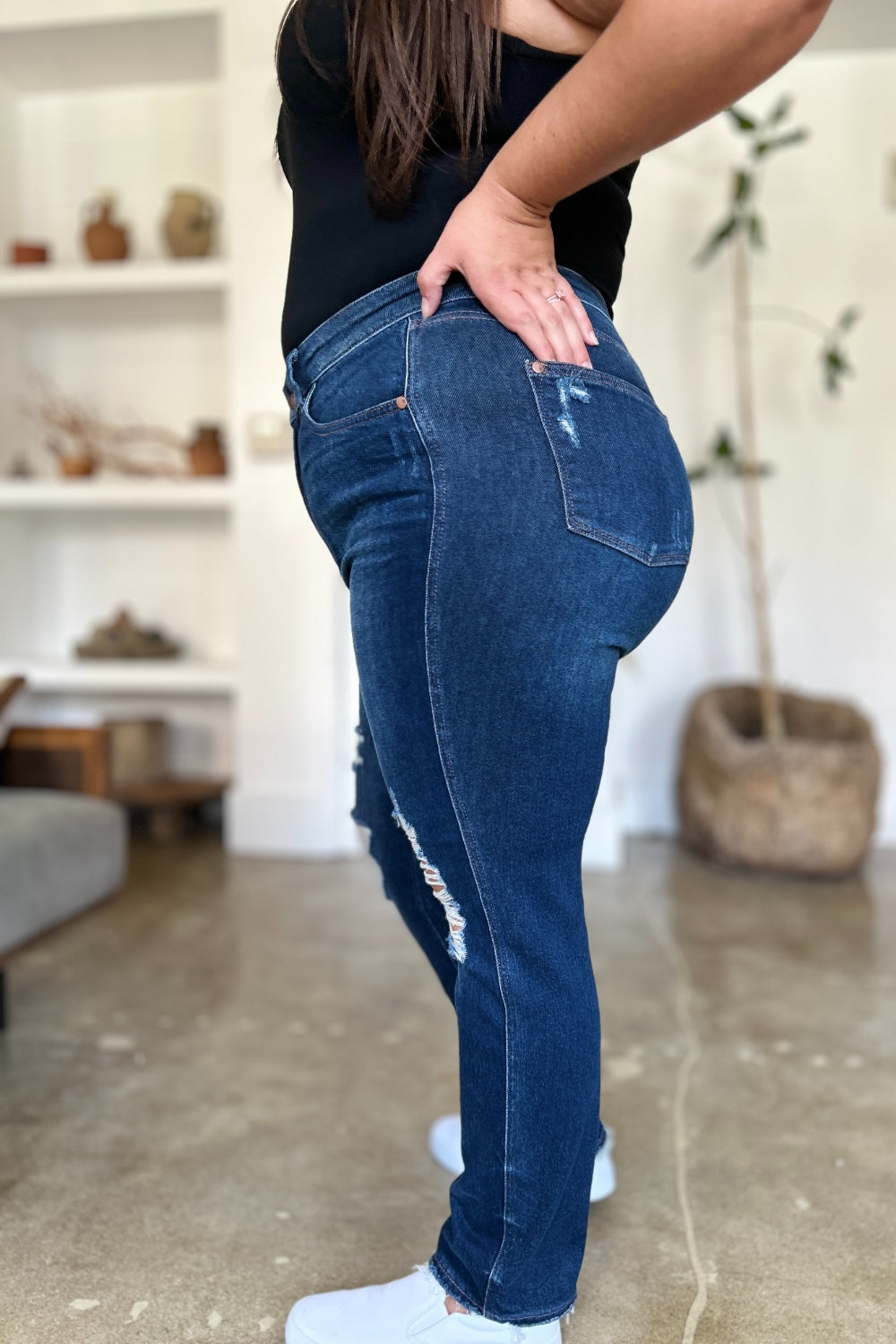 High Waist Rigid Magic Heavy Destroy Straight Jeans